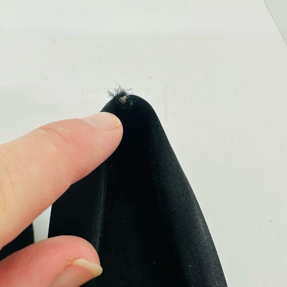 Easy Spirit Women's Black Canvas Low Top Rounded Toe Flats Shoes Size 6 - Picture 7 of 8